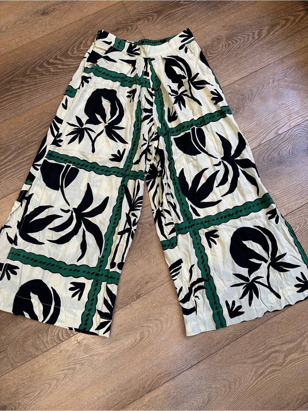 Tropical Print Rayon Palazzo Pants with Cream with Green & Black M